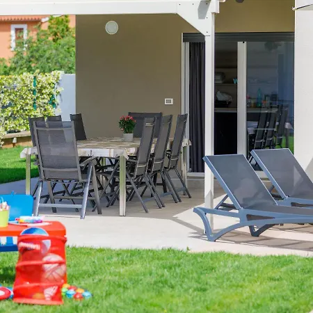Lea By Interhome Holiday home