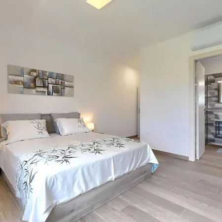 Lea By Interhome Vikendica *